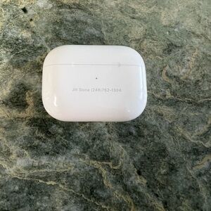 White Wireless Earbuds Case